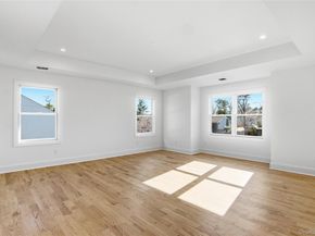 16 Otsego Place, Jericho NY 11753