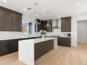 16 Otsego Place, Jericho NY 11753