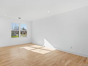 16 Otsego Place, Jericho NY 11753