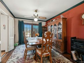 19 Duke Place, Glen Cove NY 11542