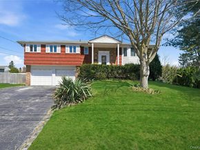 19 Duke Place, Glen Cove NY 11542