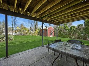 19 Duke Place, Glen Cove NY 11542