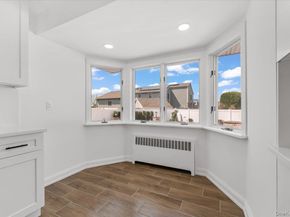 7 Waterview Avenue, Massapequa NY 11758