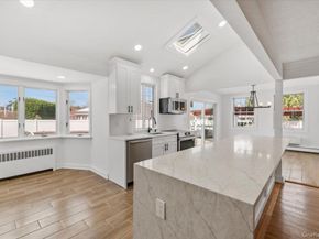 7 Waterview Avenue, Massapequa NY 11758