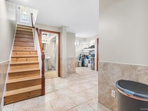 1 Spencer Court, Hartsdale NY 10530