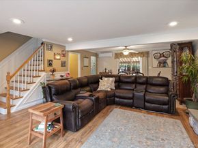 28 Cherokee Avenue, West Islip NY 11795