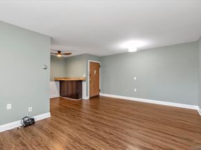 4 Rose Street 5H1, Oceanside NY 11572