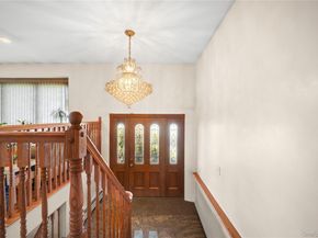 150 Roxton Road, Plainview NY 11803