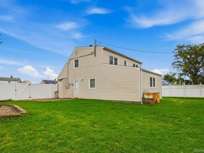 124 Saddle Lane, Levittown NY 11756