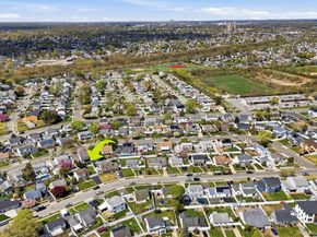 124 Saddle Lane, Levittown NY 11756