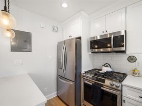 224-09 Manor Road (Lower) 2408, Queens Village NY 11427