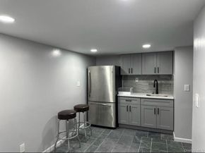 2 Vanderbilt Parkway, Dix Hills NY 11746