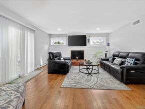 2 Vanderbilt Parkway, Dix Hills NY 11746
