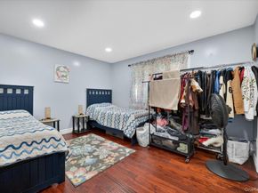 2 Vanderbilt Parkway, Dix Hills NY 11746