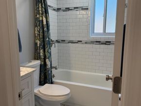 1 El Camino Court 1E, Coram NY 11727
