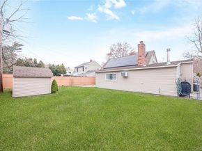 138 Rim Lane, Hicksville NY 11801