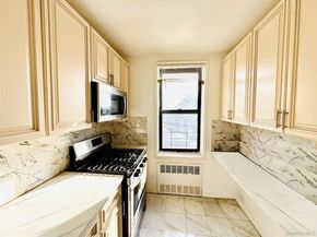 141-05 Pershing Crescent 207, Briarwood NY 11435