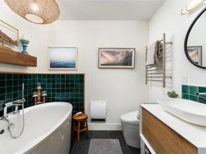 7 Gazon Road, Shelter Island Heights NY 11964