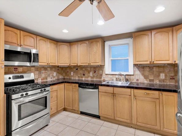 178 Crescent Place, Yonkers NY 10704
