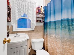 178 Crescent Place, Yonkers NY 10704