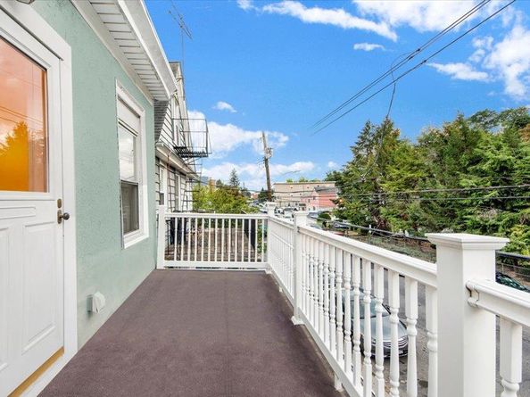 178 Crescent Place, Yonkers NY 10704