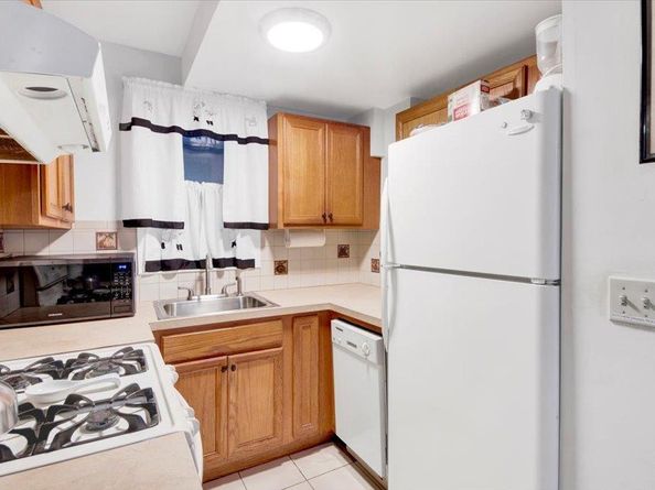 178 Crescent Place, Yonkers NY 10704