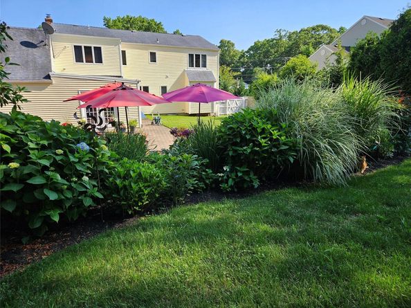 65 N Country Road, Shoreham NY 11786