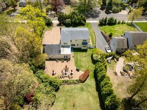 65 N Country Road, Shoreham NY 11786