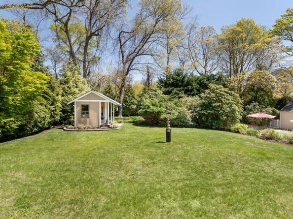 65 N Country Road, Shoreham NY 11786