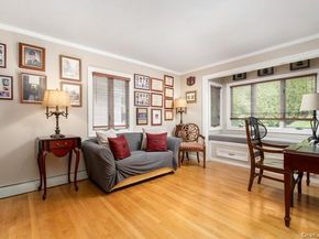 65 N Country Road, Shoreham NY 11786