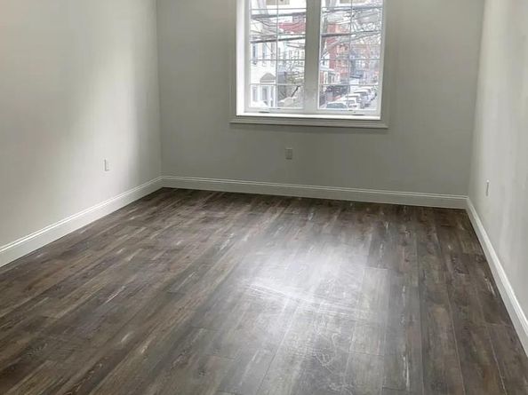 3728 104th Street, Corona NY 11368