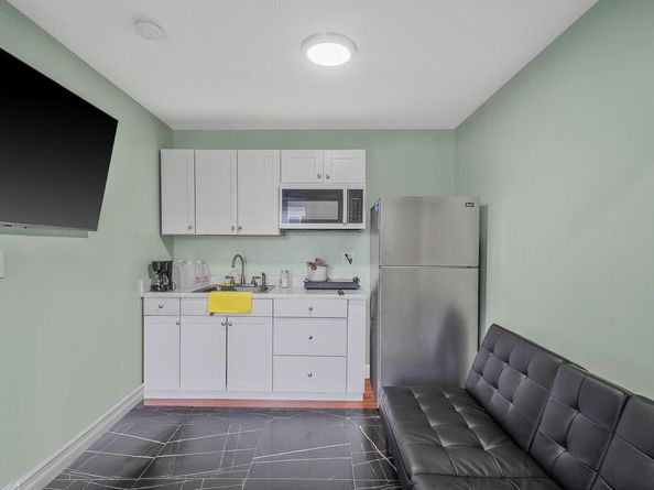248 44th Street, Lindenhurst NY 11757