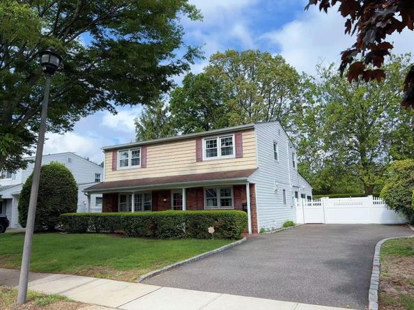 2090 Post Street, East Meadow NY 11554