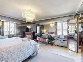 52-04 Redfield Street, Douglaston NY 11362