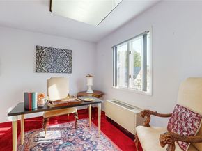 52-04 Redfield Street, Douglaston NY 11362
