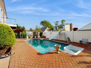 52-04 Redfield Street, Douglaston NY 11362