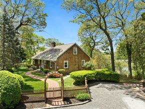 3 Summit Drive, Baiting Hollow NY 11933