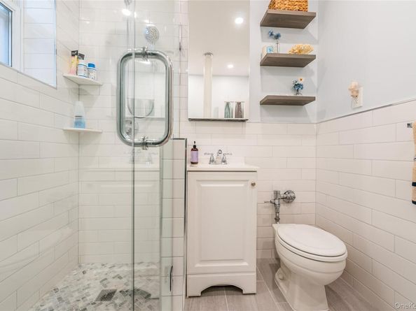 12325 82nd Avenue 4K, Kew Gardens NY 11415