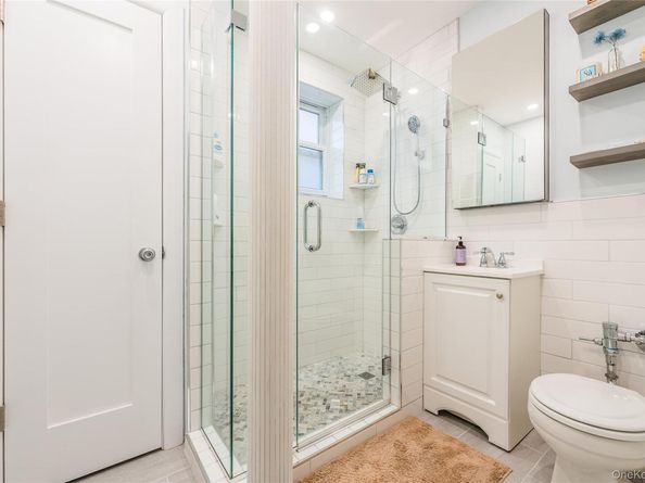 12325 82nd Avenue 4K, Kew Gardens NY 11415