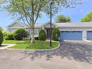 497 Oak Bluff Court
