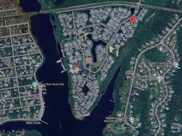 497 Oak Bluff Court, Moriches NY 11955