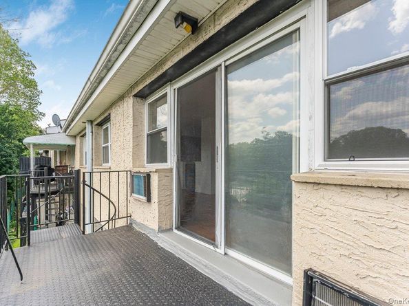 77 Lorraine Terrace 336, Mount Vernon NY 10553