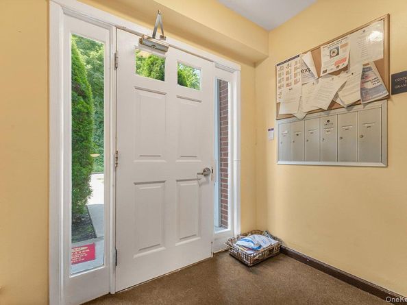 77 Lorraine Terrace 336, Mount Vernon NY 10553