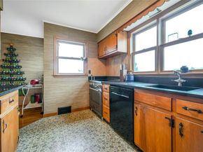 103 Harbor Beach Road, Miller Place NY 11764
