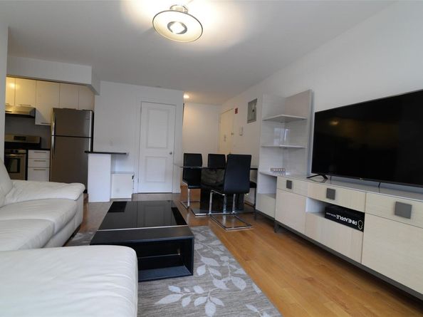132-35 41st Road 5D, Flushing NY 11355
