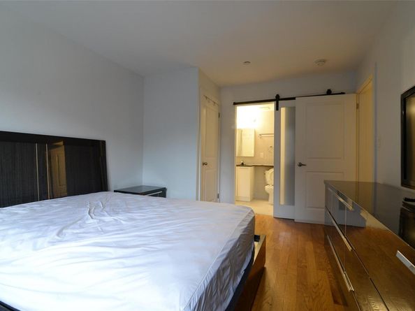 132-35 41st Road 5D, Flushing NY 11355