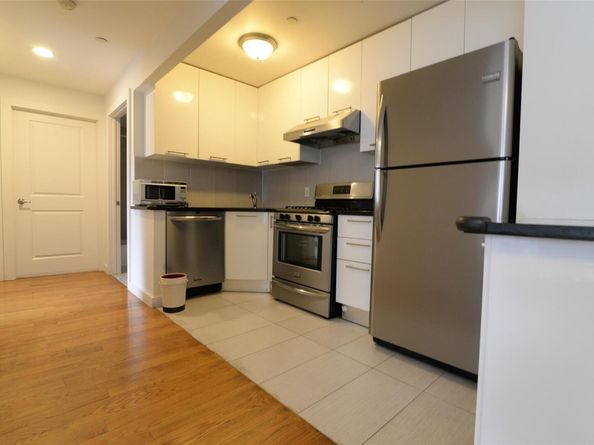 132-35 41st Road 5D, Flushing NY 11355