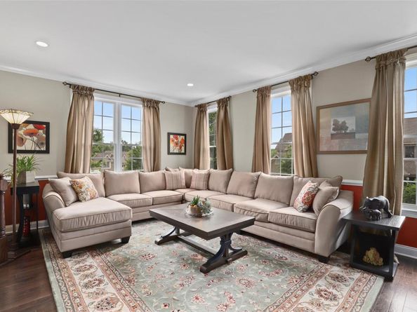 8 Langeloth Drive, Cortlandt Manor NY 10567