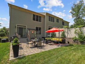 8 Langeloth Drive, Cortlandt Manor NY 10567