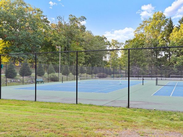 8 Langeloth Drive, Cortlandt Manor NY 10567
